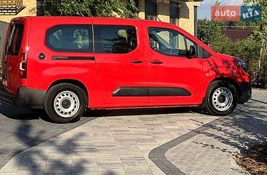 Грузовой фургон Opel Combo-e 2022 в Кропивницком