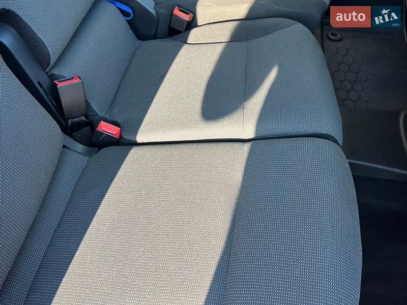 Грузовой фургон Opel Combo-e 2022 в Кропивницком