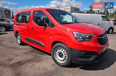 Вантажний фургон Opel Combo-e 2022 в Києві