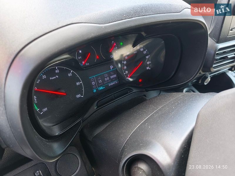 Вантажний фургон Opel Combo-e 2022 в Києві