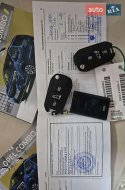 Минивэн Opel Combo Life 2022 в 