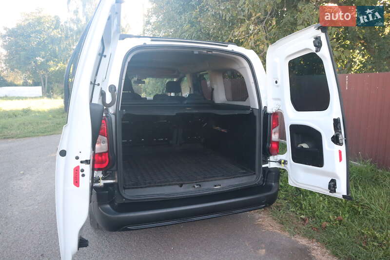 Минивэн Opel Combo Life 2021 в Киеве