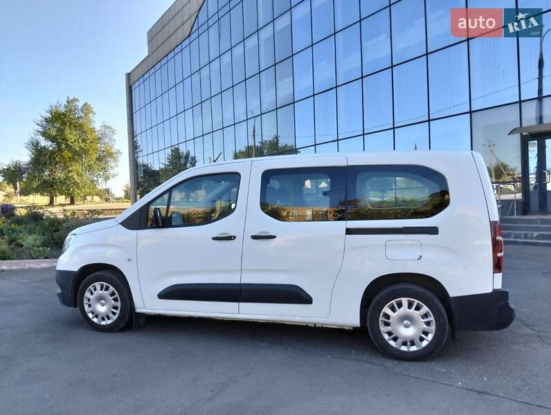 Минивэн Opel Combo Life 2021 в Кривом Роге фото 3 Минивэн Opel Combo Life 2021 в Кривом Роге
