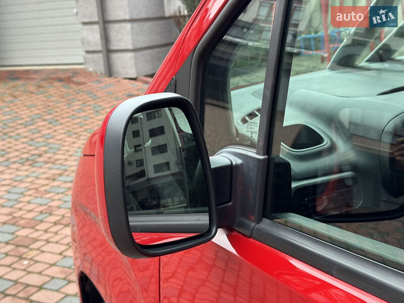 Мінівен Opel Combo Life 2019 в Івано-Франківську