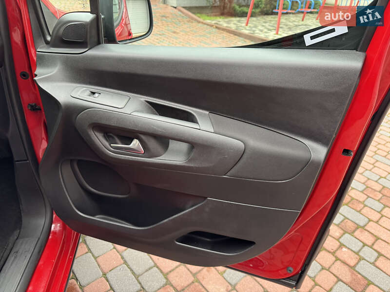 Мінівен Opel Combo Life 2019 в Івано-Франківську