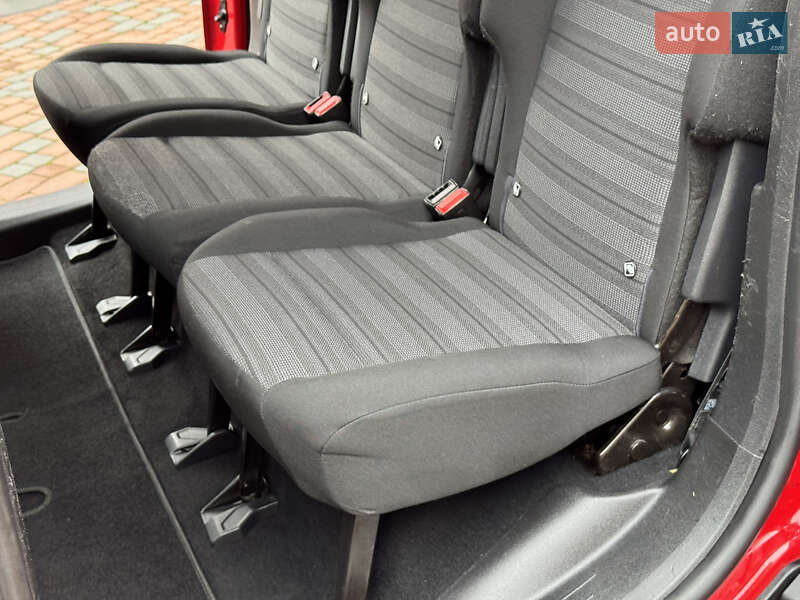 Мінівен Opel Combo Life 2019 в Івано-Франківську