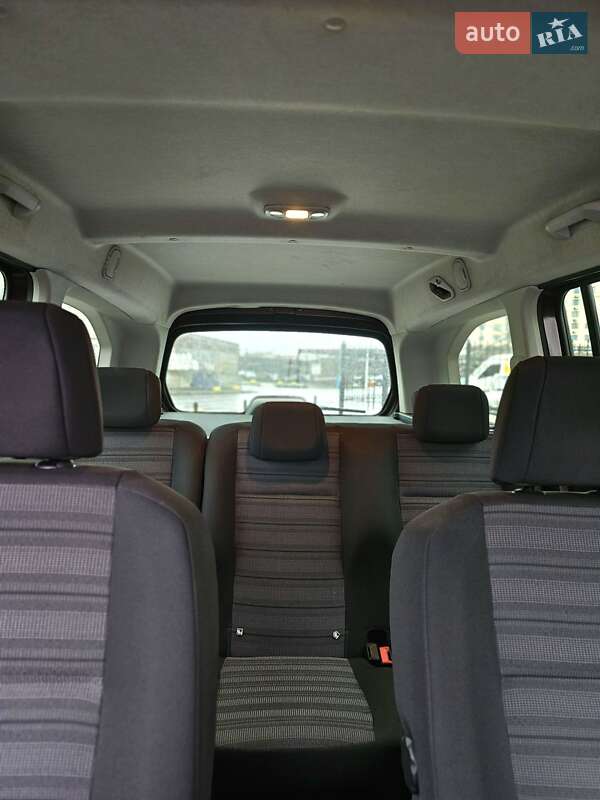 Минивэн Opel Combo Life 2020 в Одессе фото 12 Минивэн Opel Combo Life 2020 в Одессе