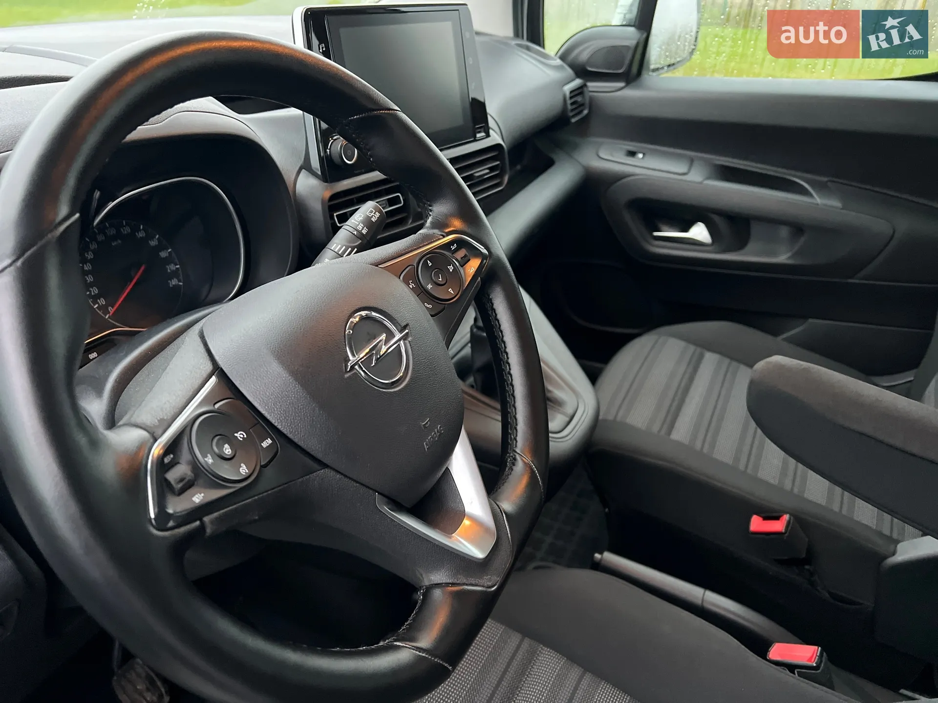 2019 Opel Combo - мініатюра 17