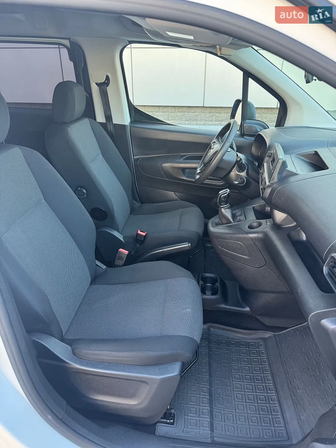 2021 Opel Combo - мініатюра 10