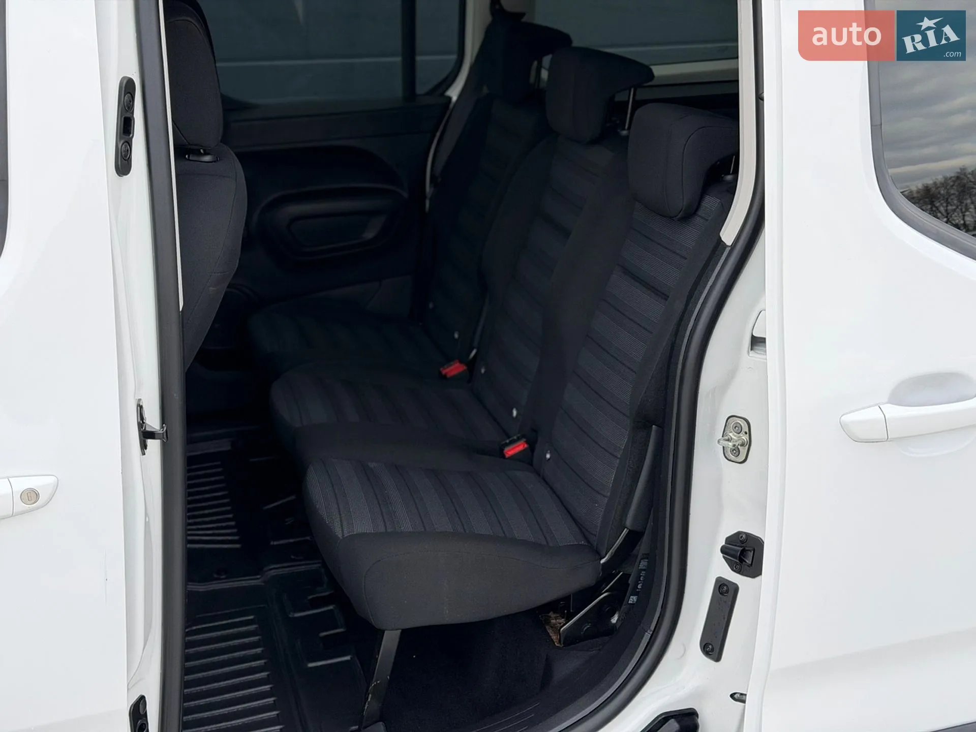 2020 Opel Combo - мініатюра 44