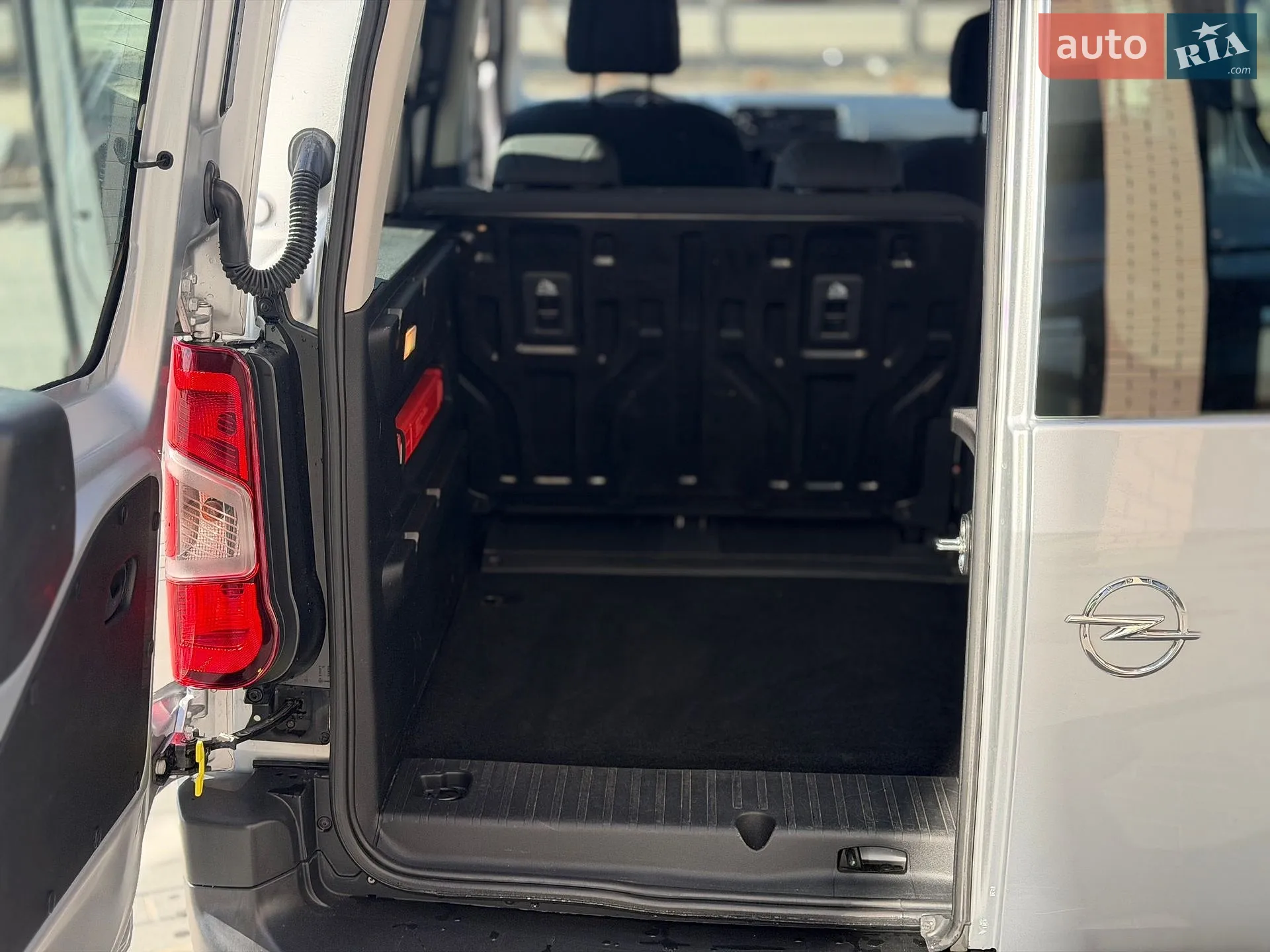 2020 Opel Combo - мініатюра 17