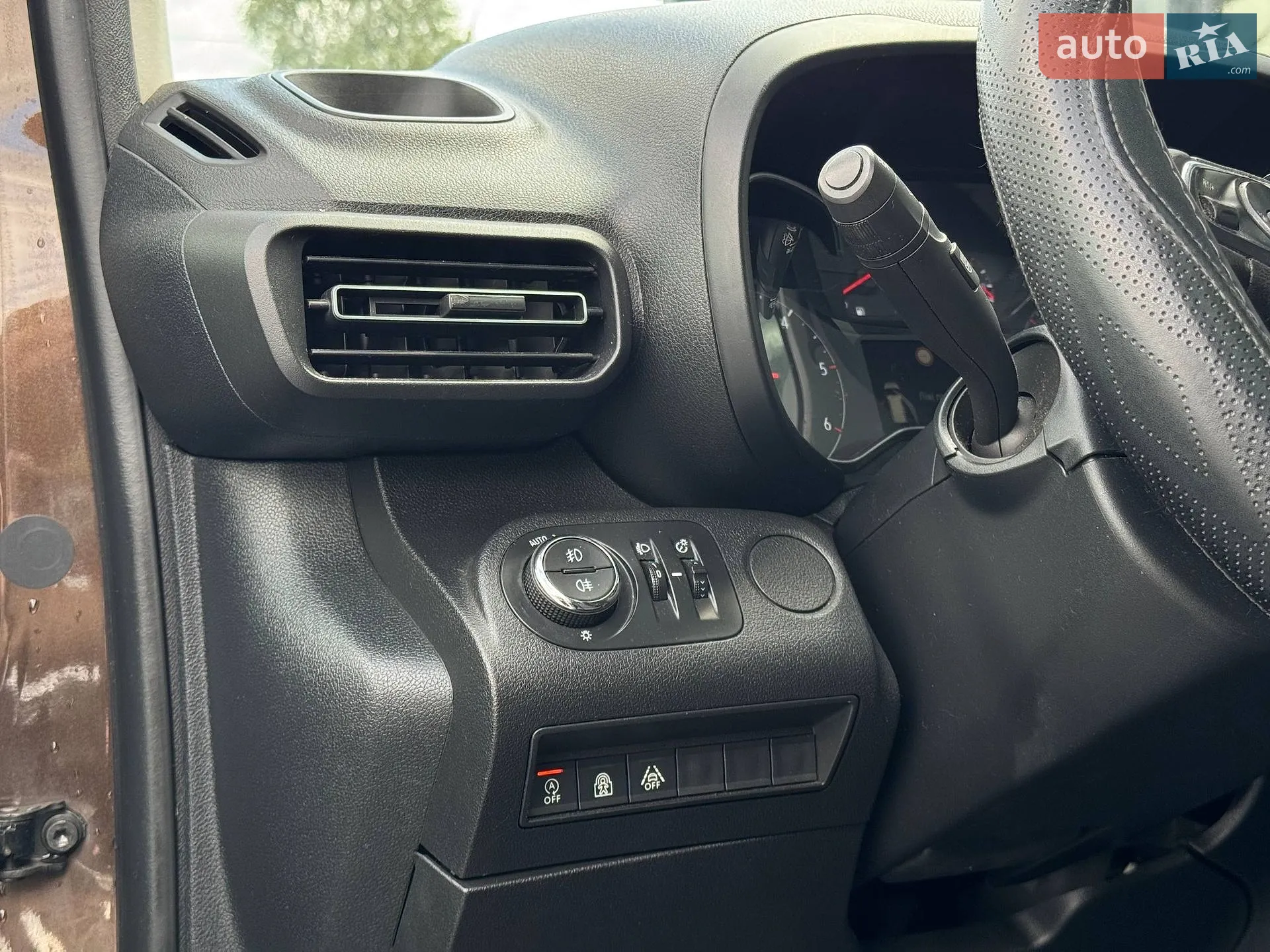 2018 Opel Combo - мініатюра 36