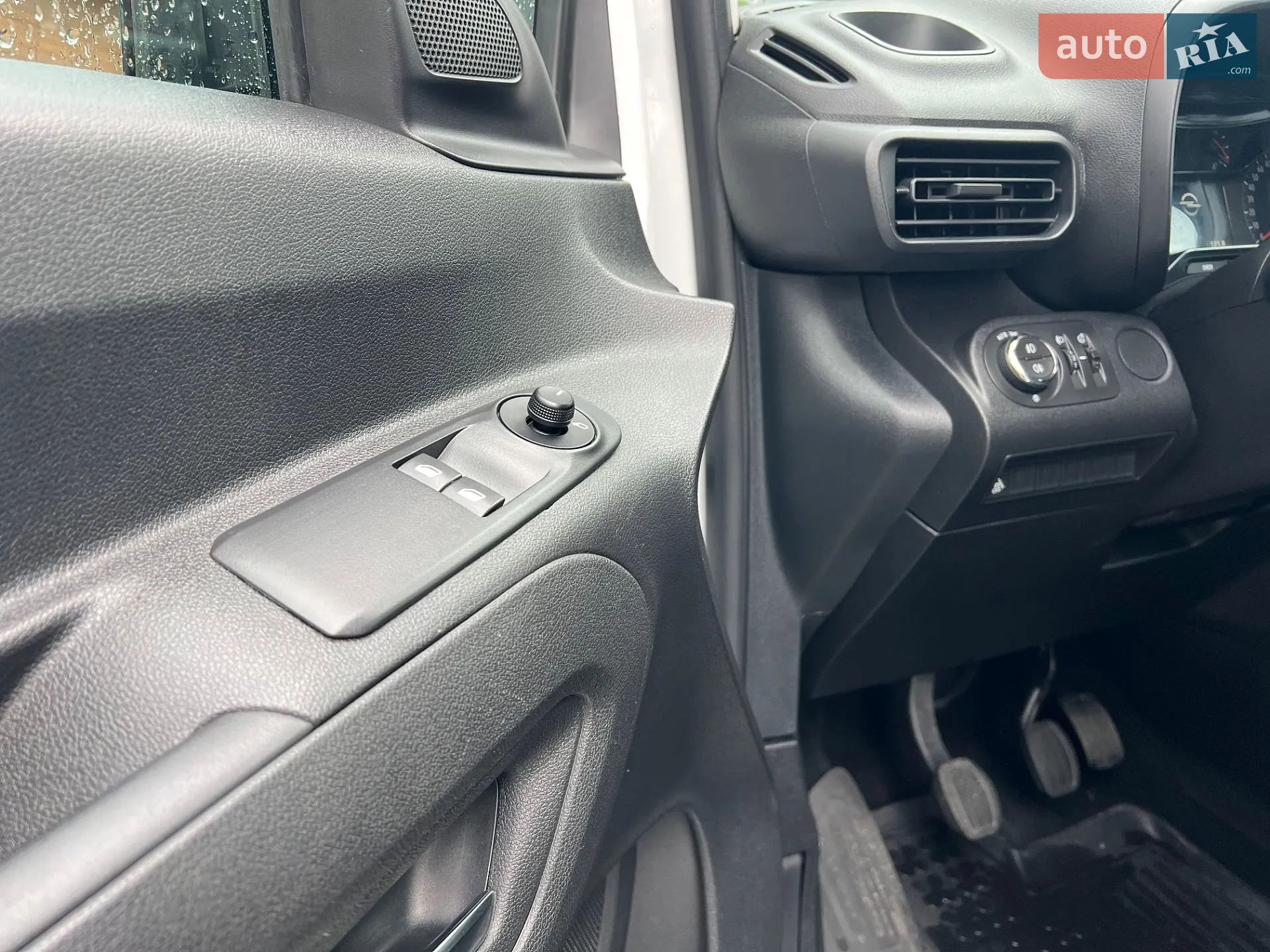 2019 Opel Combo - мініатюра 15
