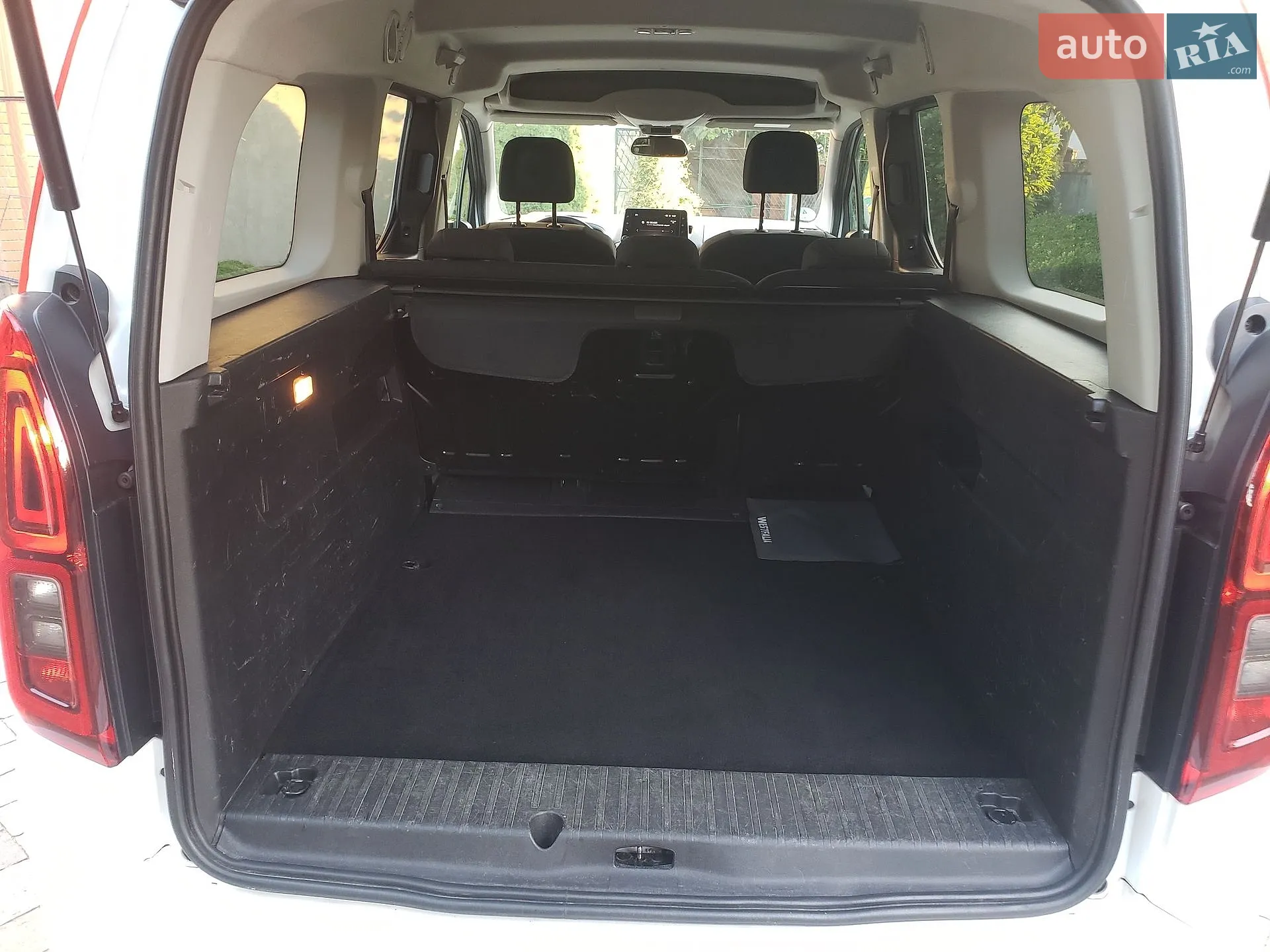 2020 Opel Combo - мініатюра 58