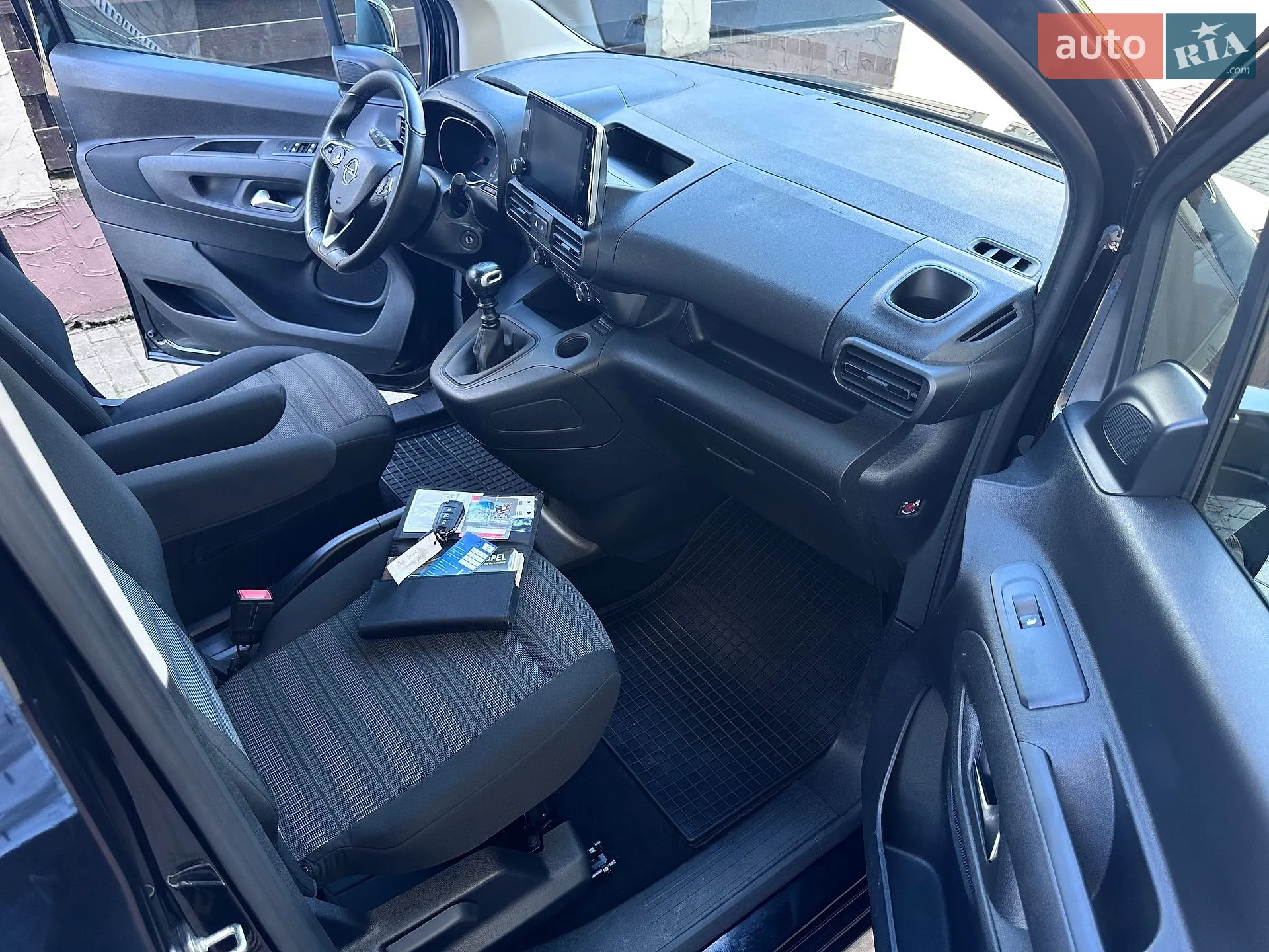 2020 Opel Combo - мініатюра 5