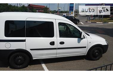 Грузопассажирский фургон Opel Combo 2008 в 