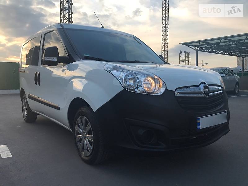 Грузопассажирский фургон Opel Combo 2013 в Киеве