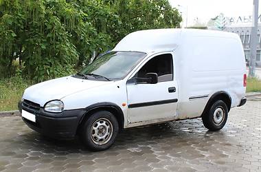 Грузопассажирский фургон Opel Combo 2001 в Днепре