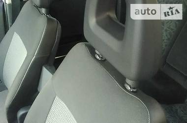 Вантажопасажирський фургон Opel Combo 2011 в 