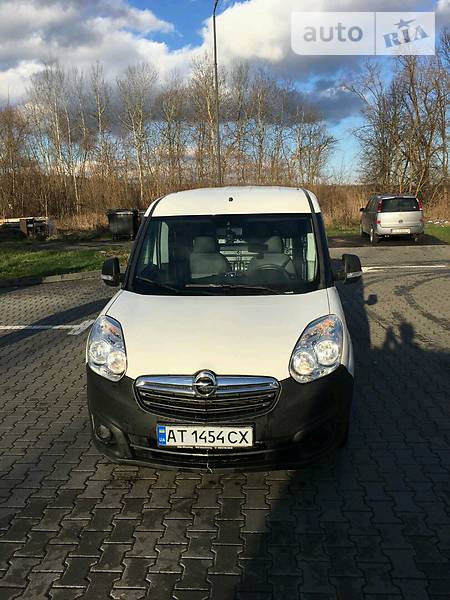 Минивэн Opel Combo 2013 в Ивано-Франковске