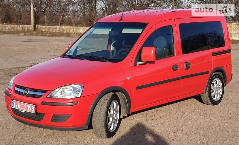 Минивэн Opel Combo 2010 в Ковеле