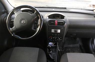 Хэтчбек Opel Combo 2008 в 