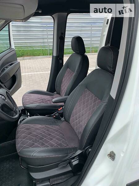 Універсал Opel Combo 2015 в Дубні