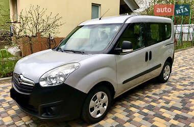 Мінівен Opel Combo 2013 в Рівному