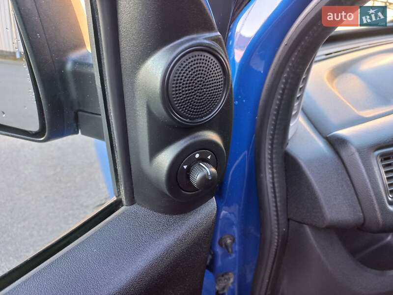 Минивэн Opel Combo 2012 в Виннице