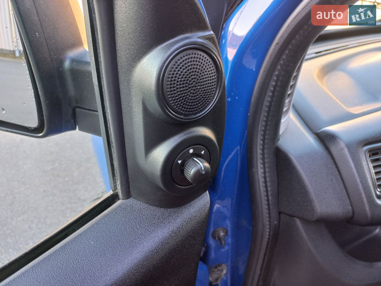 2012 Opel Combo - мініатюра 48