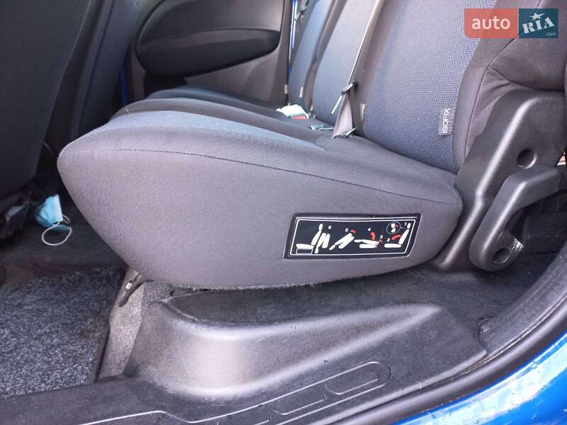 Минивэн Opel Combo 2012 в Виннице