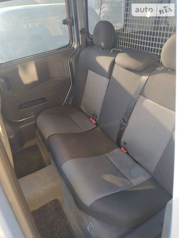 Мінівен Opel Combo 2007 в Луцьку