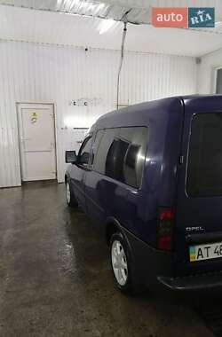 Мінівен Opel Combo 2005 в Надвірній