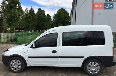 Минивэн Opel Combo 2005 в Золочеве