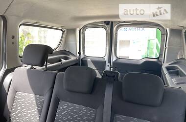 Пикап Opel Combo 2015 в Тернополе