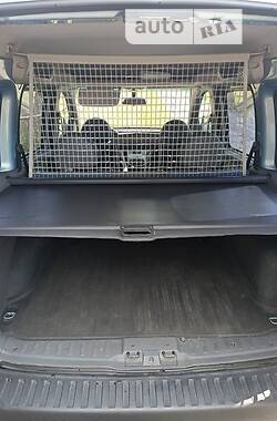 Минивэн Opel Combo 2005 в 