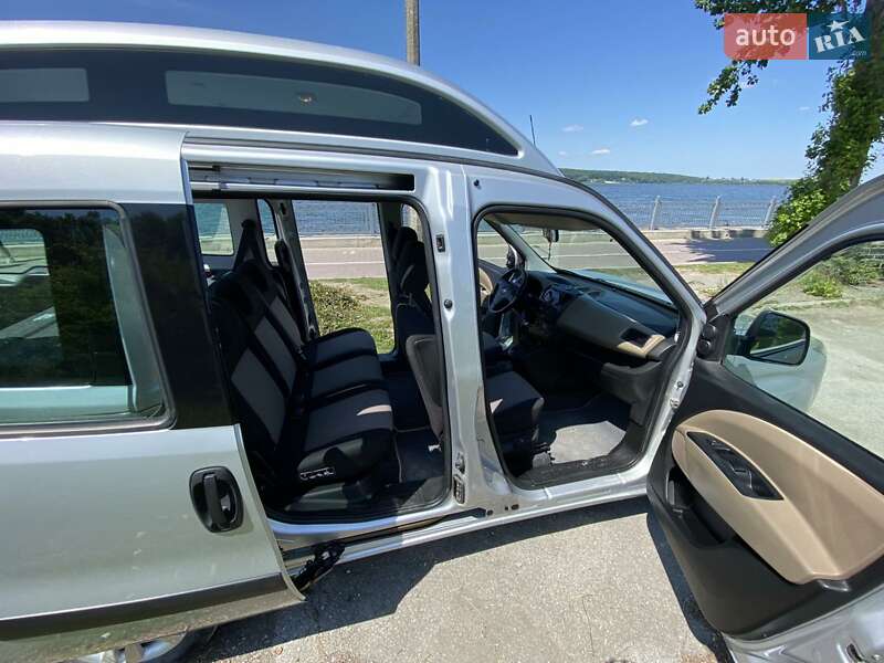 Минивэн Opel Combo 2012 в Тернополе
