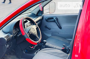 Минивэн Opel Combo 2000 в 