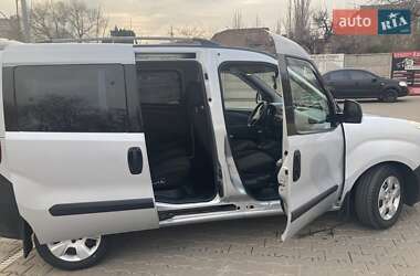 Минивэн Opel Combo 2012 в Широком