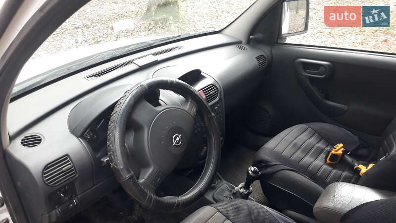 Минивэн Opel Combo 2005 в Киеве