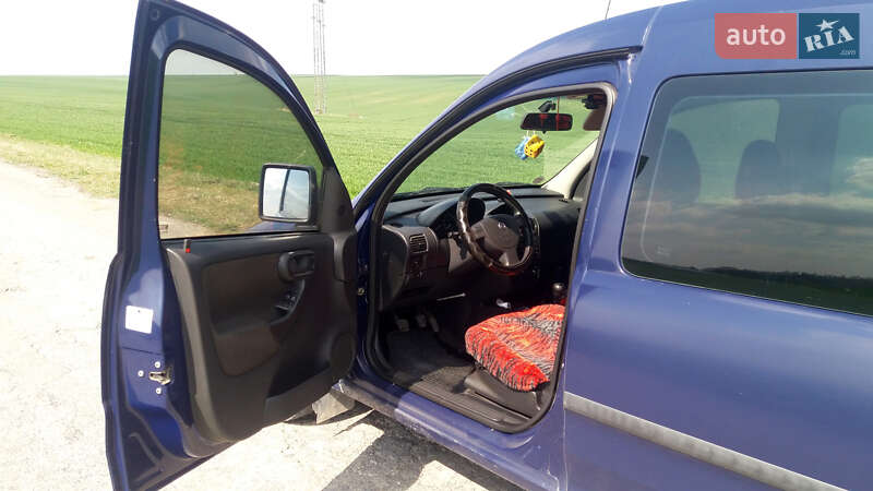 Минивэн Opel Combo 2006 в Збараже