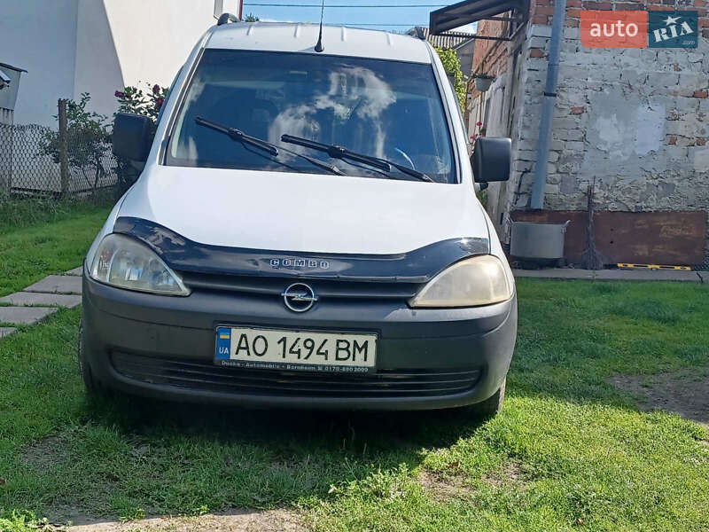 Минивэн Opel Combo 2005 в Львове