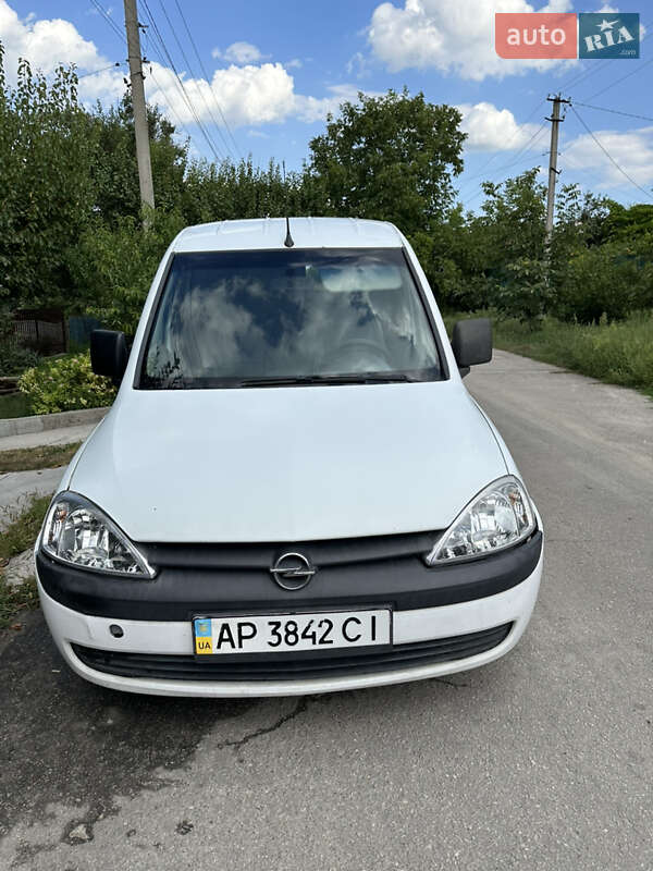 Минивэн Opel Combo 2008 в Запорожье