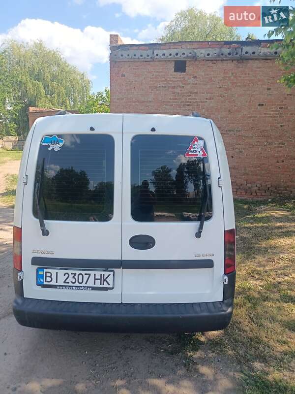 Мінівен Opel Combo 2006 в Лубнах