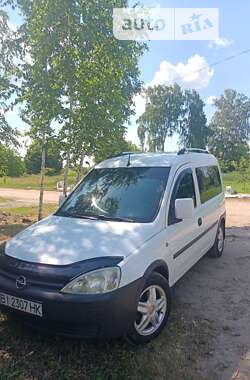 Минивэн Opel Combo 2006 в Лубнах