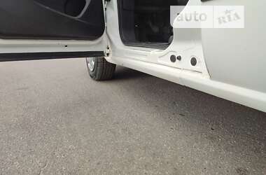 Вантажний фургон Opel Combo 2017 в Конотопі