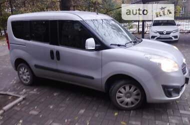 Мінівен Opel Combo 2012 в Запоріжжі