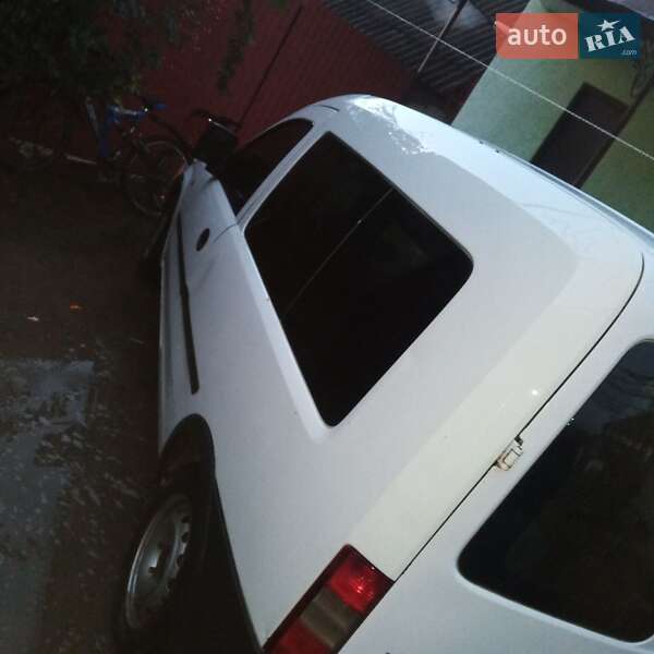 Мінівен Opel Combo 2002 в Ужгороді