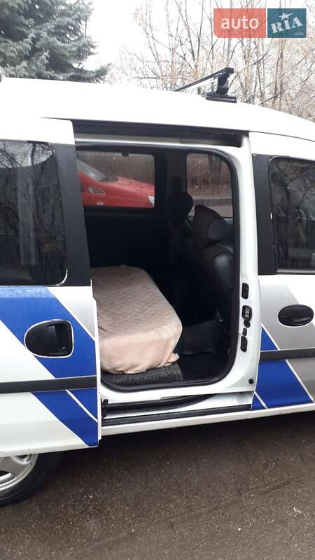 Минивэн Opel Combo 2005 в Одессе фото 5 Минивэн Opel Combo 2005 в Одессе