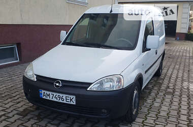 Грузопассажирский фургон Opel Combo 2011 в Житомире